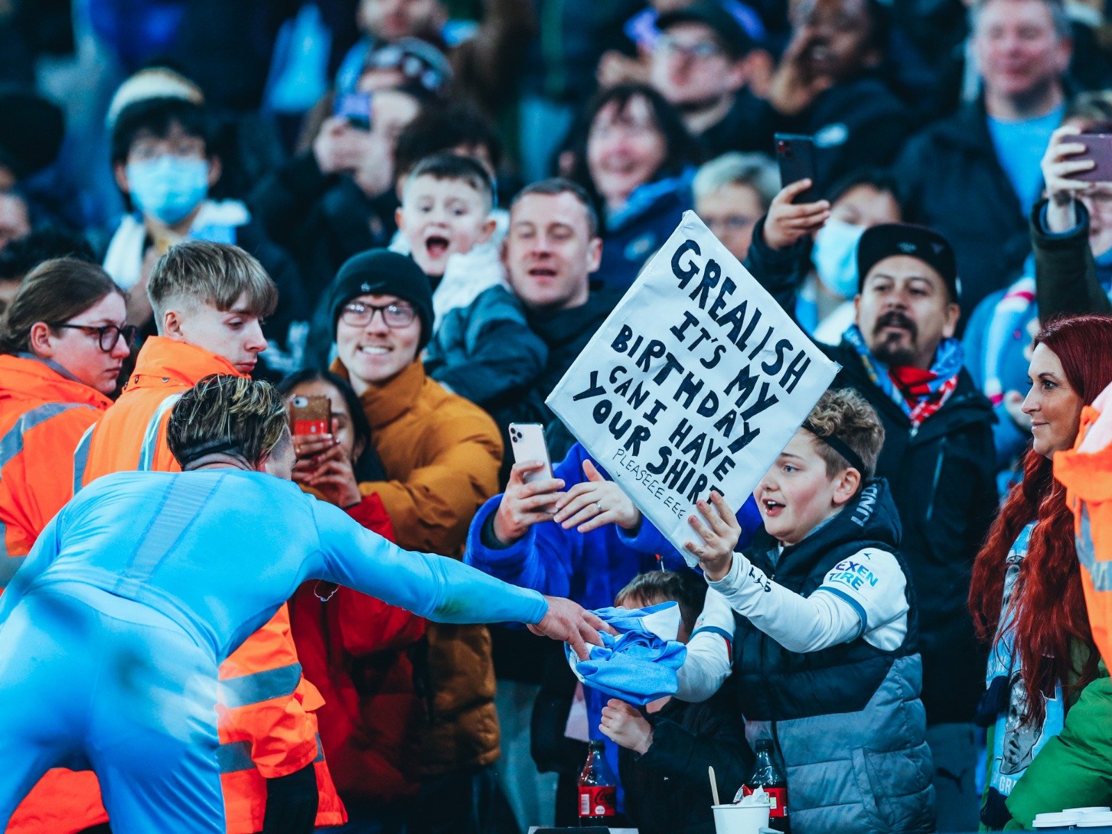 阵巴塞罗那 阵巴塞罗那